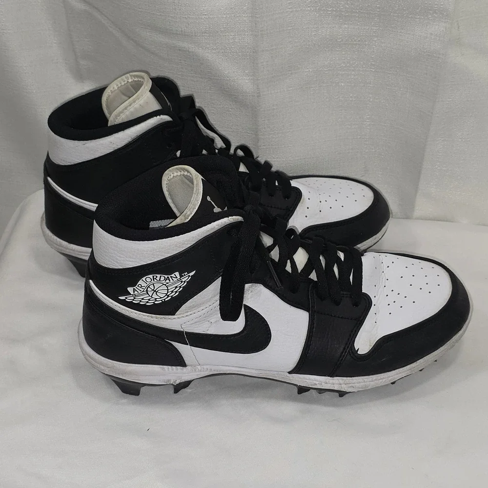 Jordan 1 Mid TD Football Cleats Panda Black White FJ6805-100 Mens 9